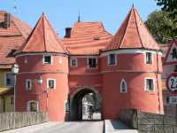 Cham - Kirche und Biertor der Stadt Cham