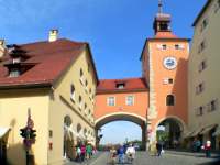 regensburg-sehenswertes-ausflugsziele-bruck-turm-steinerne-bruecke-150